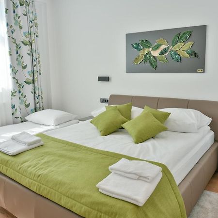 Hostel Green Donji Kraljevoc Buitenkant foto
