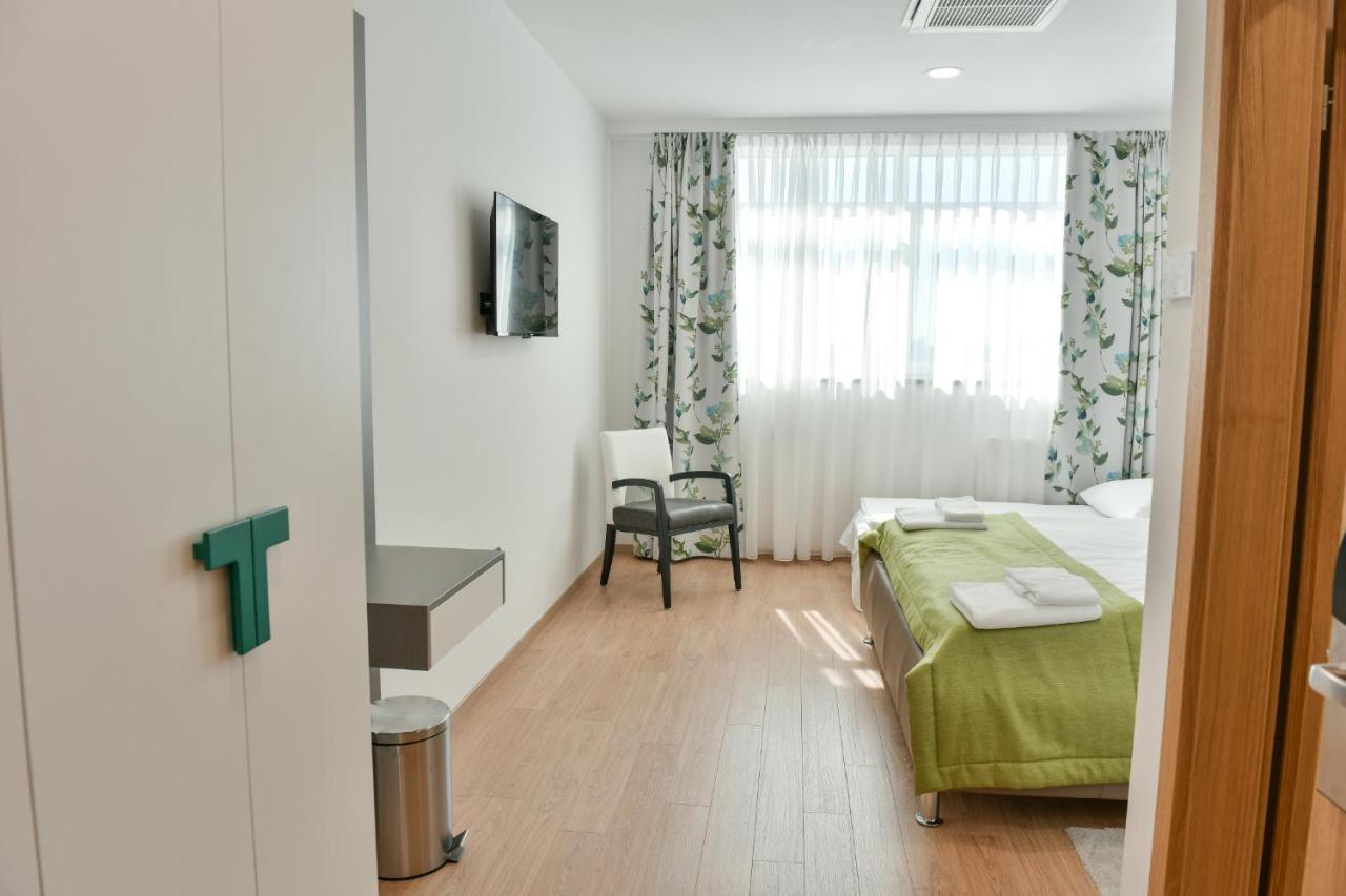 Hostel Green Donji Kraljevoc Buitenkant foto